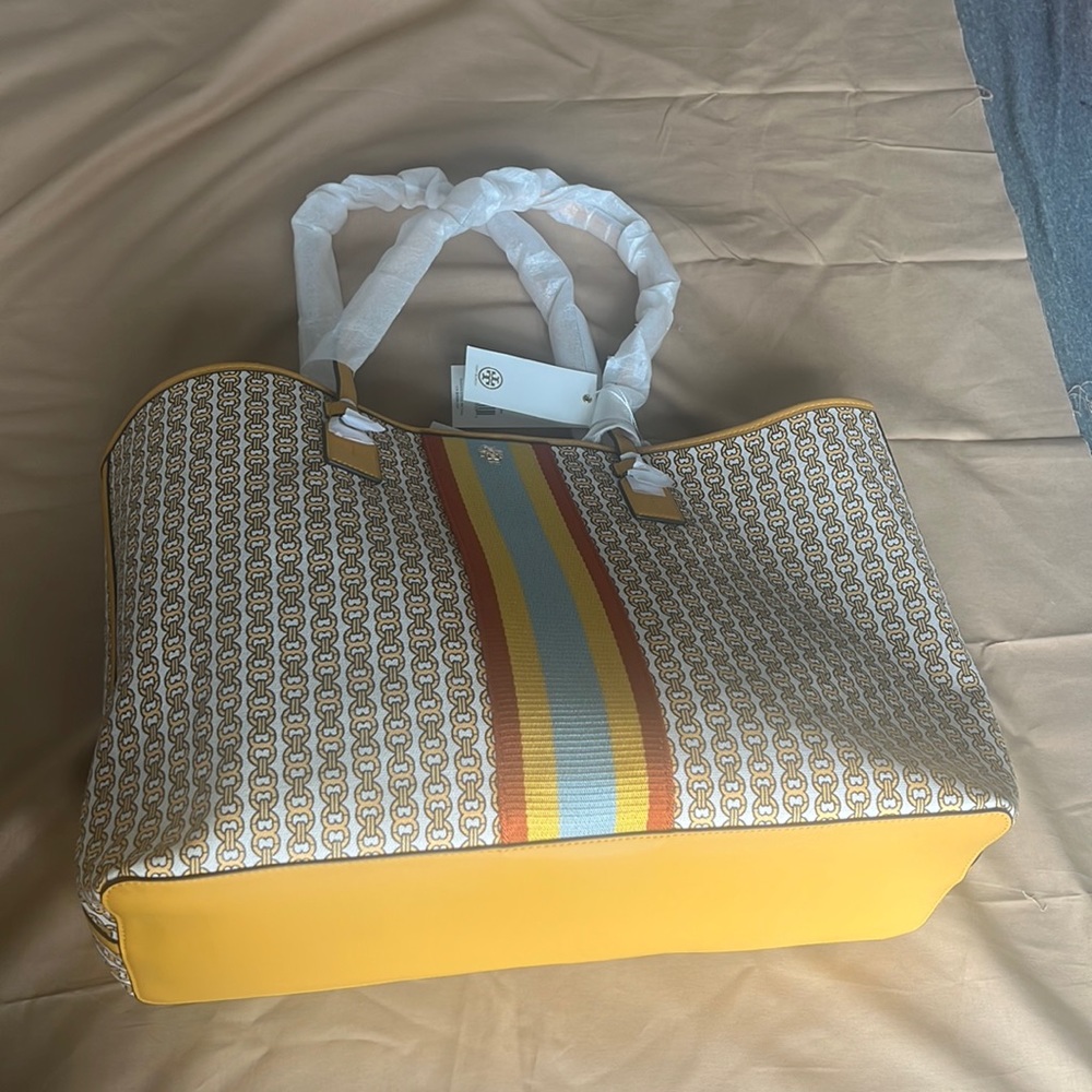 Tory burch gemini link canvas tote